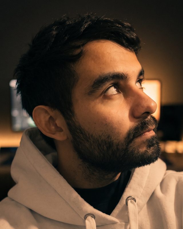 Víctor Velázquez, editor de video y director creativo de Levic Producciones
